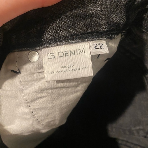 EB Denim Unraveled Two Jean in Grade School Split Hem - Picture 4 of 14